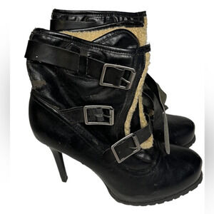 Black fur lined‎ leather boots